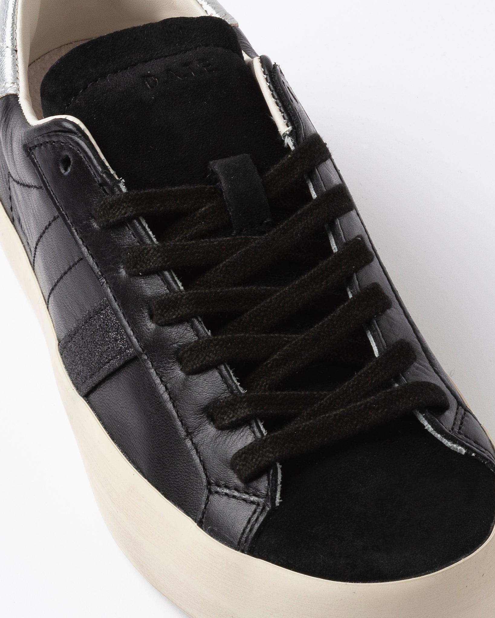 D.A.T.E Hill Calf Black trainer
