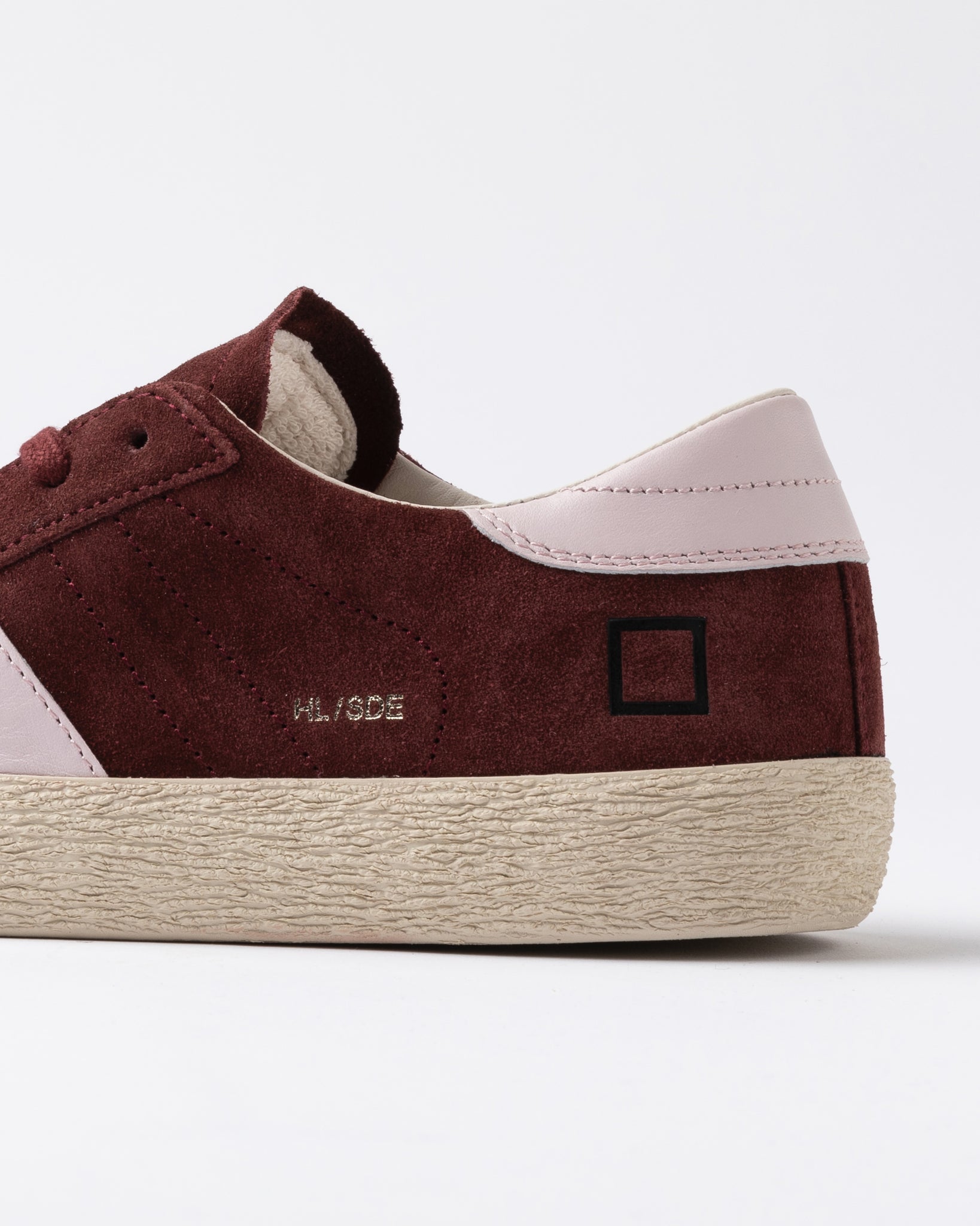 D.A.T.E Hill Low Calf Burgundy trainer