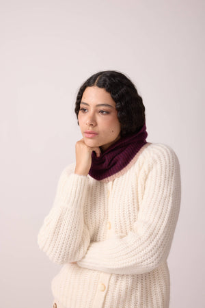Cosy balaclava in burgundy & taupe