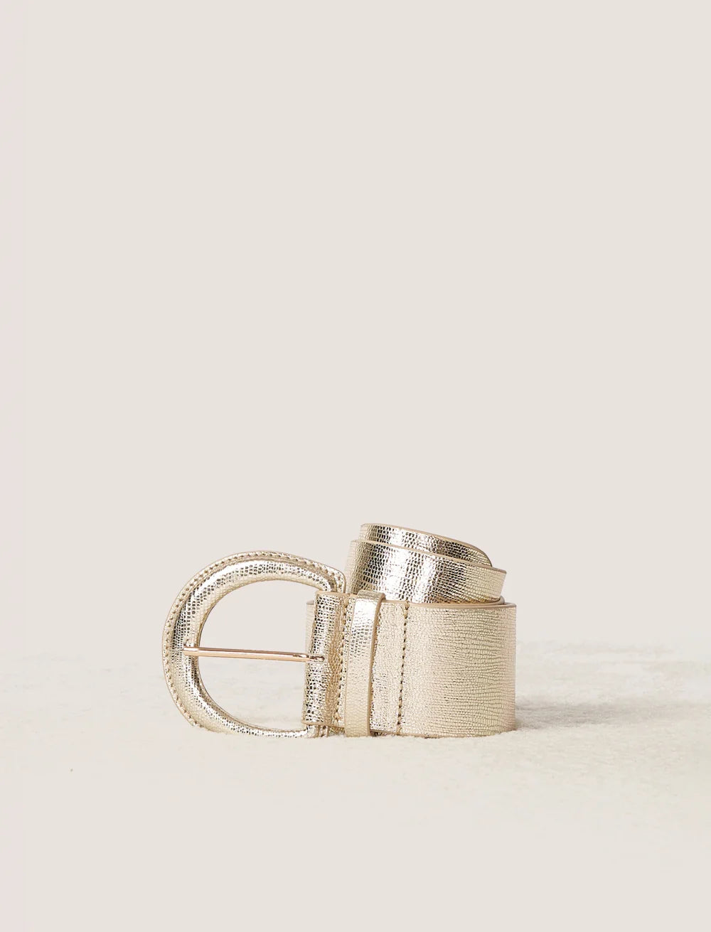 Chunky Gold Leather Belt