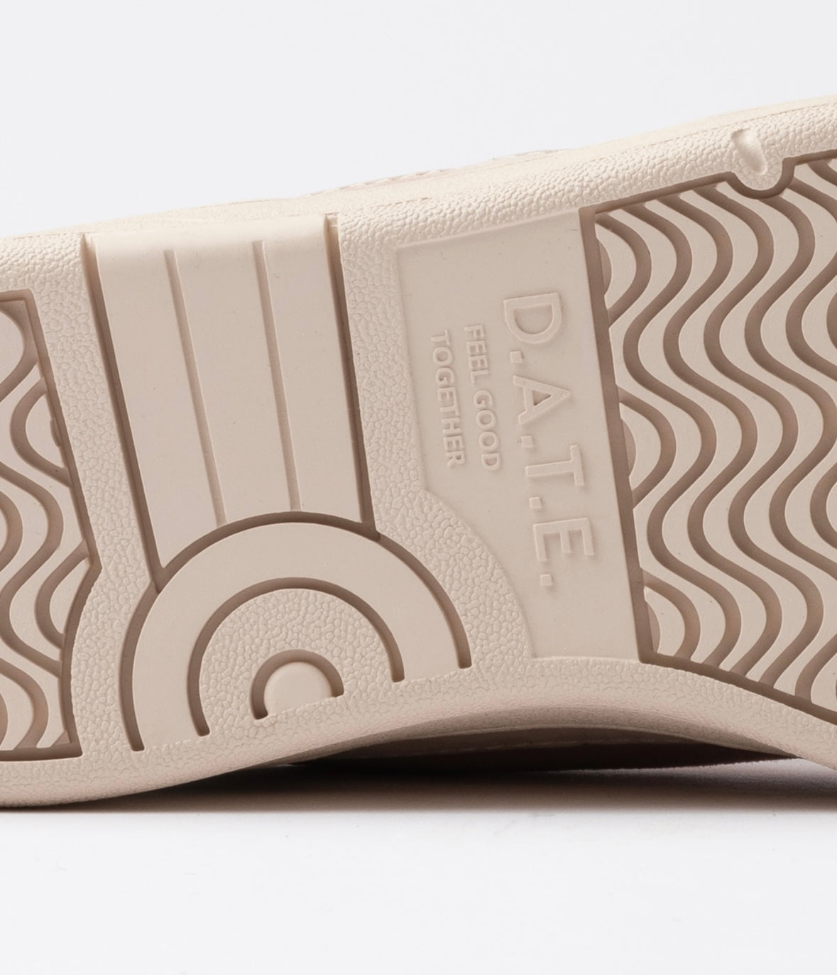 D.A.T.E Court Rose sneaker