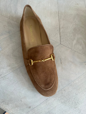 Lottie Tan suede loafer