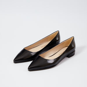 Alana black patent pointy flat