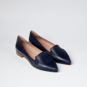 Jasmine pointy toe navy flats