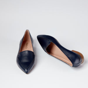 Jasmine pointy toe navy flats