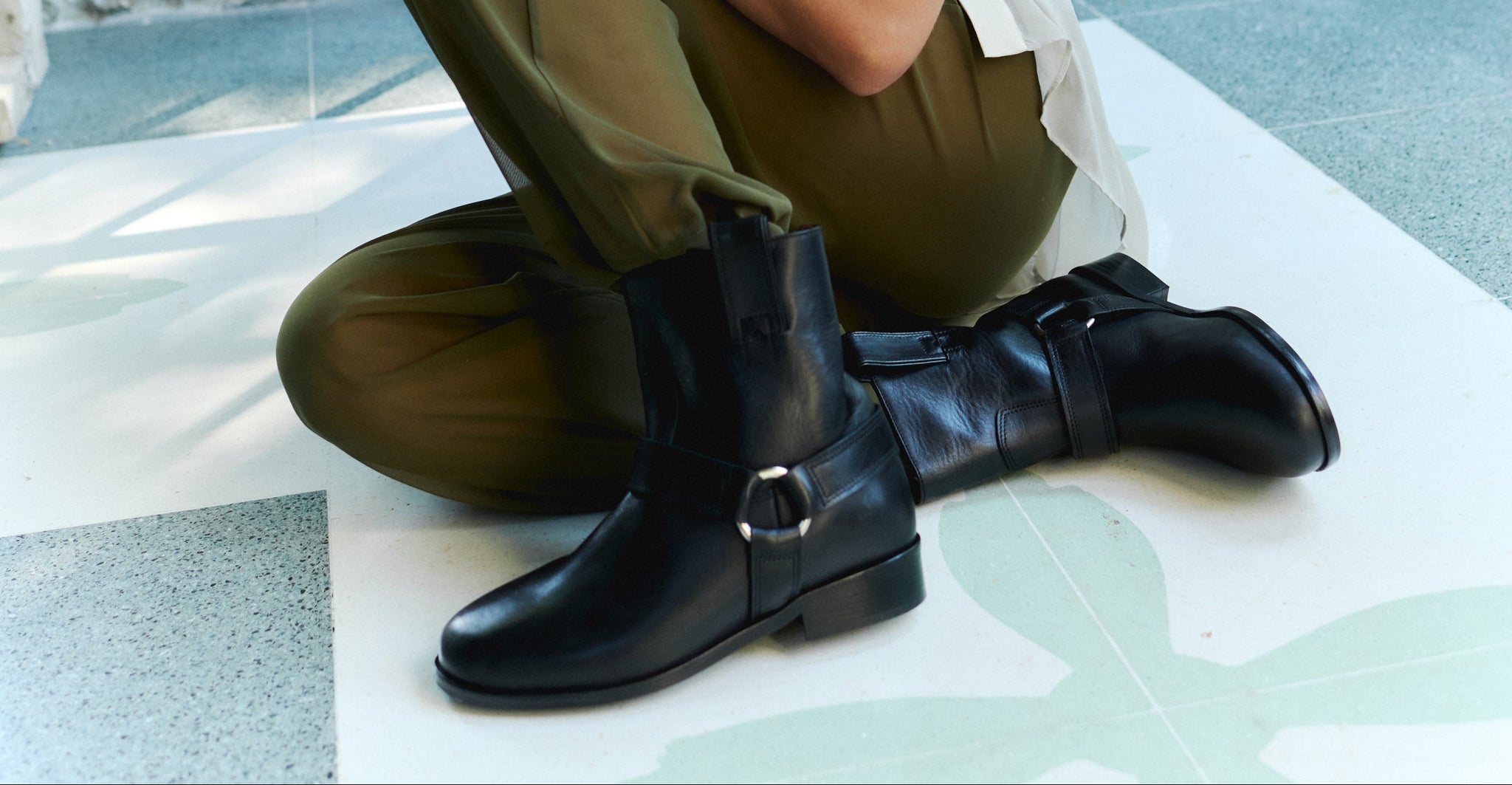 biker boot silver metal buckle and straps