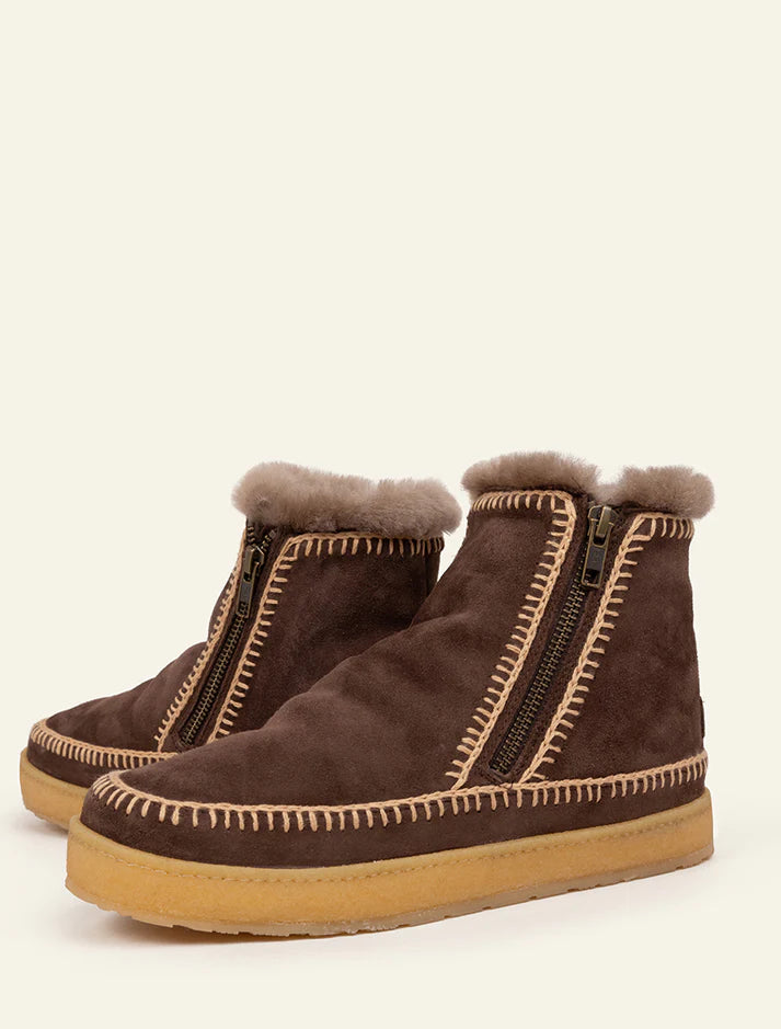 Laidback London Setsu Brown suede