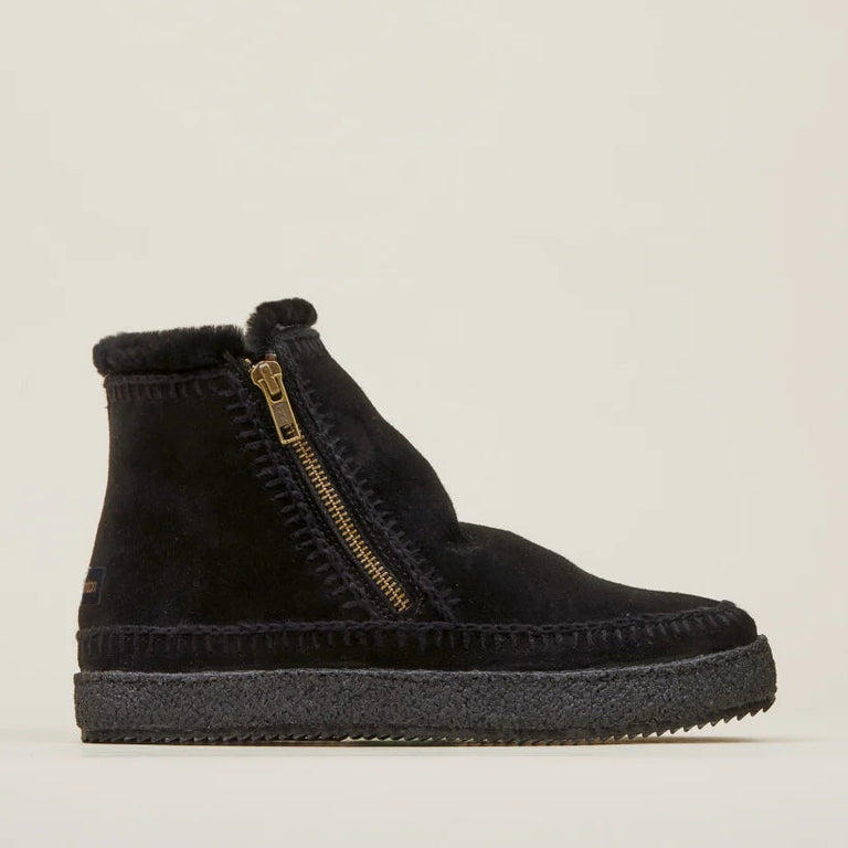 Laidback London Setsu Crochet Black – MADE THE EDIT