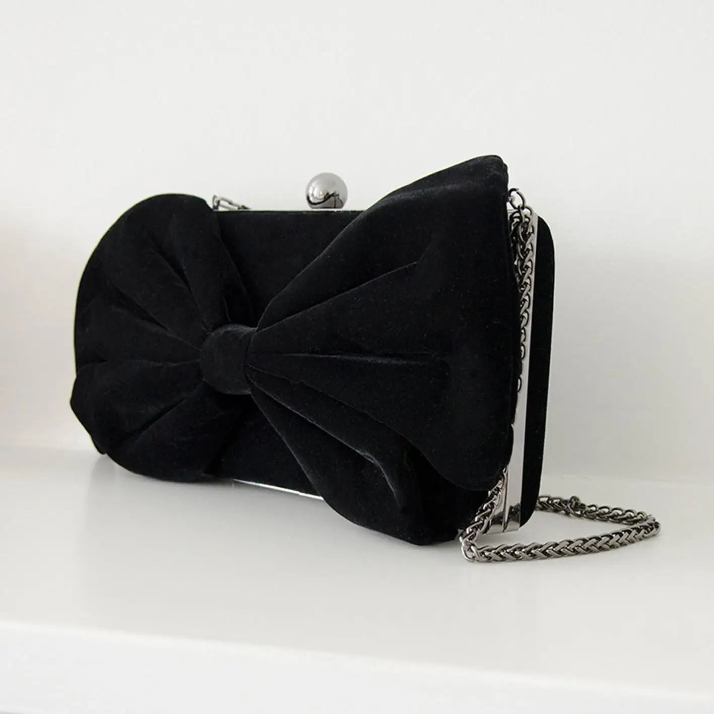 Bow Black Velvet bag