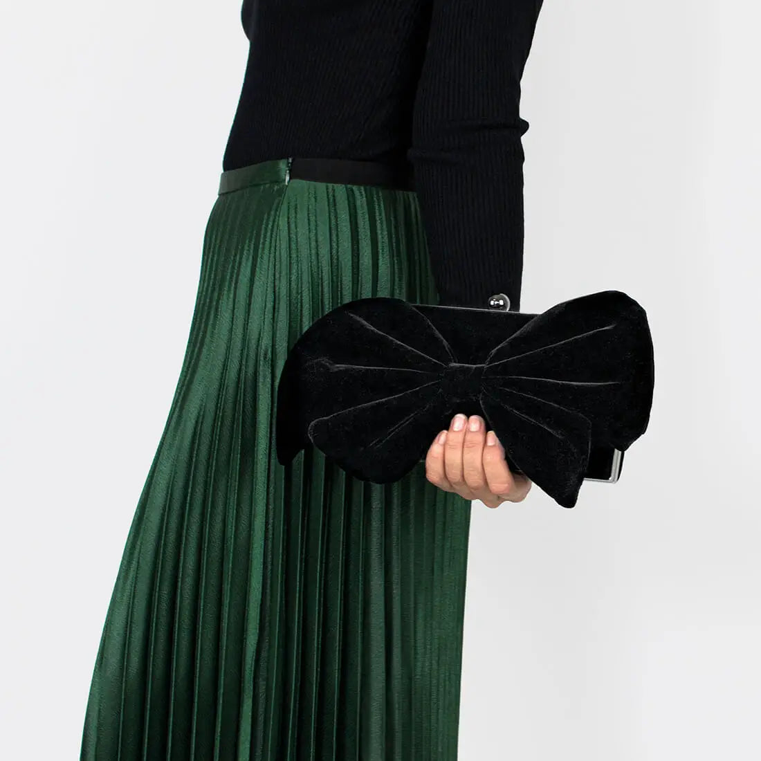 Bow Black Velvet bag