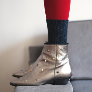 KLUE Navy wool and silk socks
