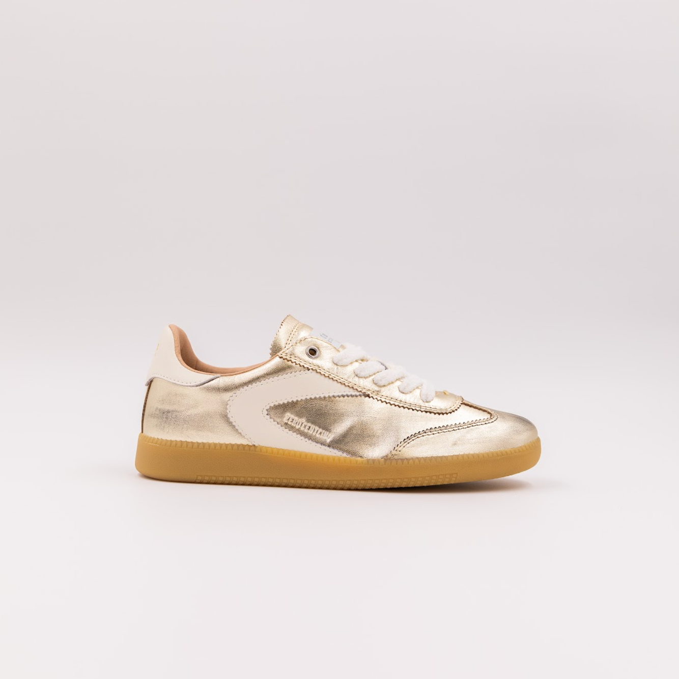 0-105 Nova Gold sneaker