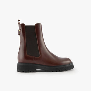 brown chelsea boot