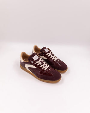 0-105 Nova wine suede sneaker