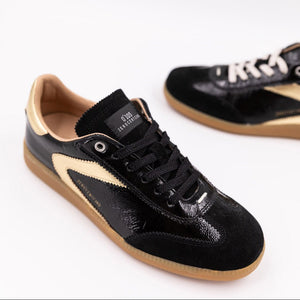 nova black detail